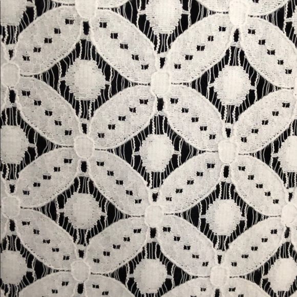 *SOLD* Black and white lace dress - Picture 2 of 5